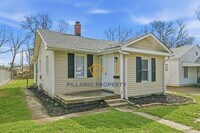 Building Photo - Updated 3 Bedroom Near Forest Manor, Available NOW!