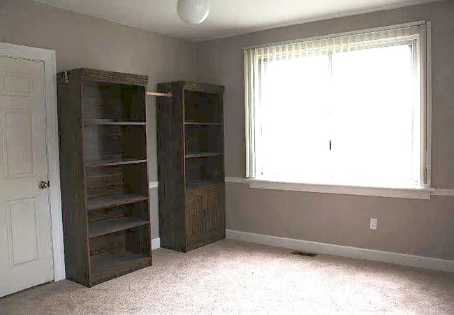 Building Photo - 3816 W Main St