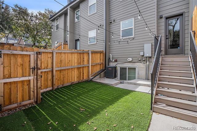 Building Photo - 1074 Knox Ct