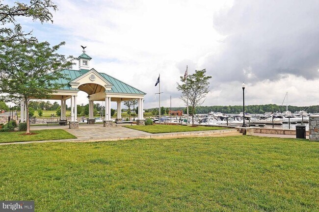 Building Photo - 500 Belmont Bay Dr