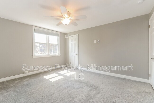 Building Photo - 241 Westpark Ln