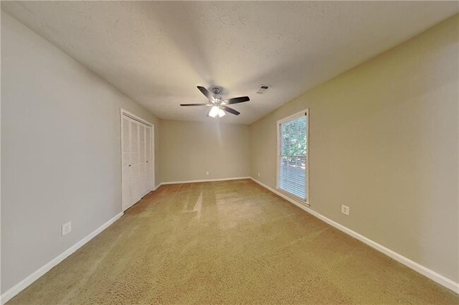 Building Photo - 392 Trotters Ridge