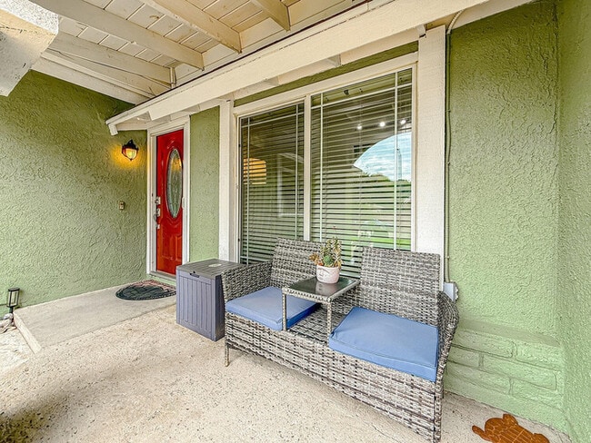 Building Photo - Single-Story Pool Home with RV Parking on Quiet Cul-De-Sac in Prime Simi Valley