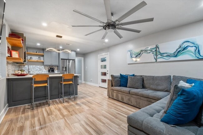 Building Photo - 30400 Highland Blvd