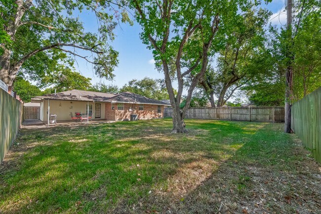 Building Photo - 4045 Osby Dr