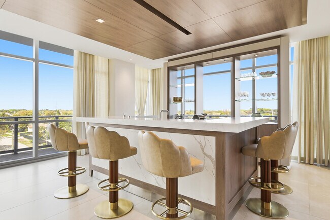 Building Photo - 220 Lake Shore Dr