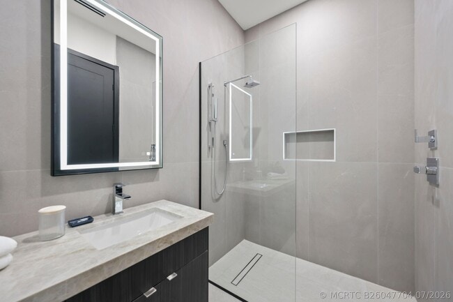 Building Photo - 6676 NW 66th Way