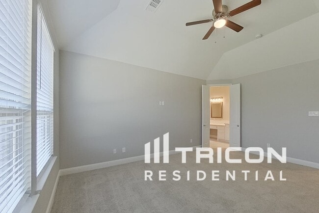 Building Photo - 3612 Tioga Trl