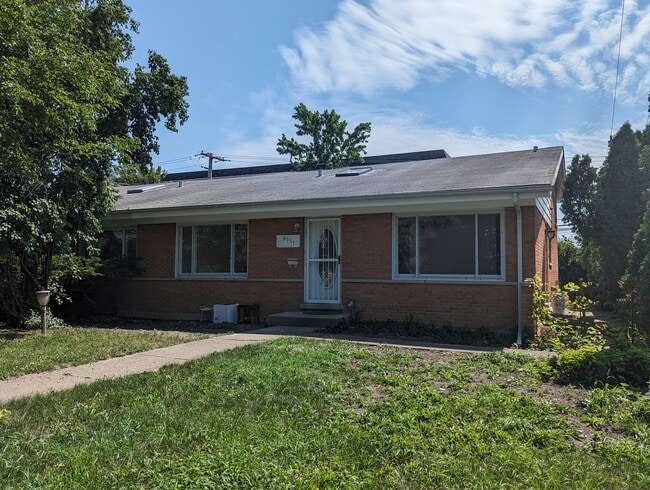 Building Photo - 8557 N National Ave