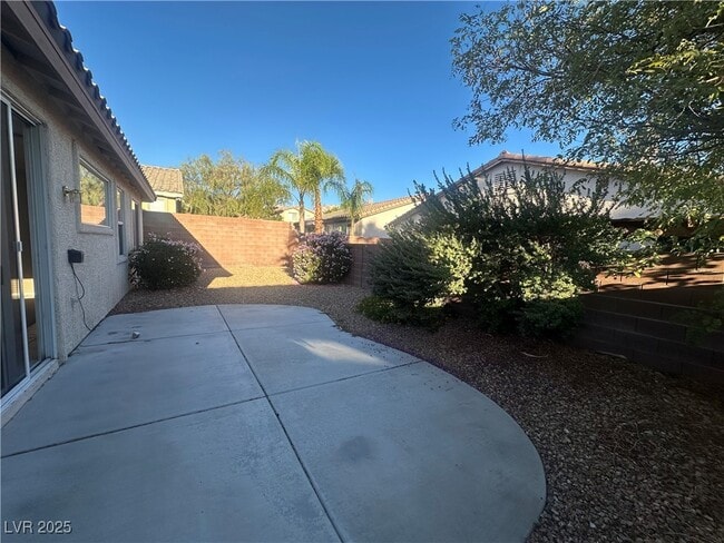 Building Photo - 10524 Jeremy Pointe Ave