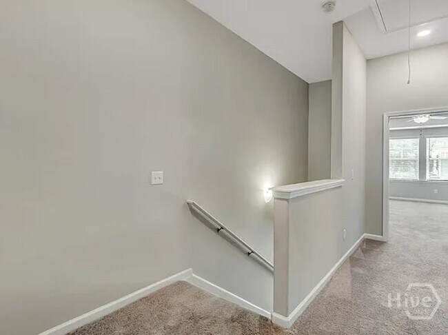 Building Photo - 134 Ainsdale Dr