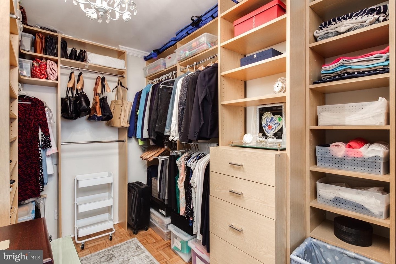 Building Photo - 2475 Virginia Ave NW