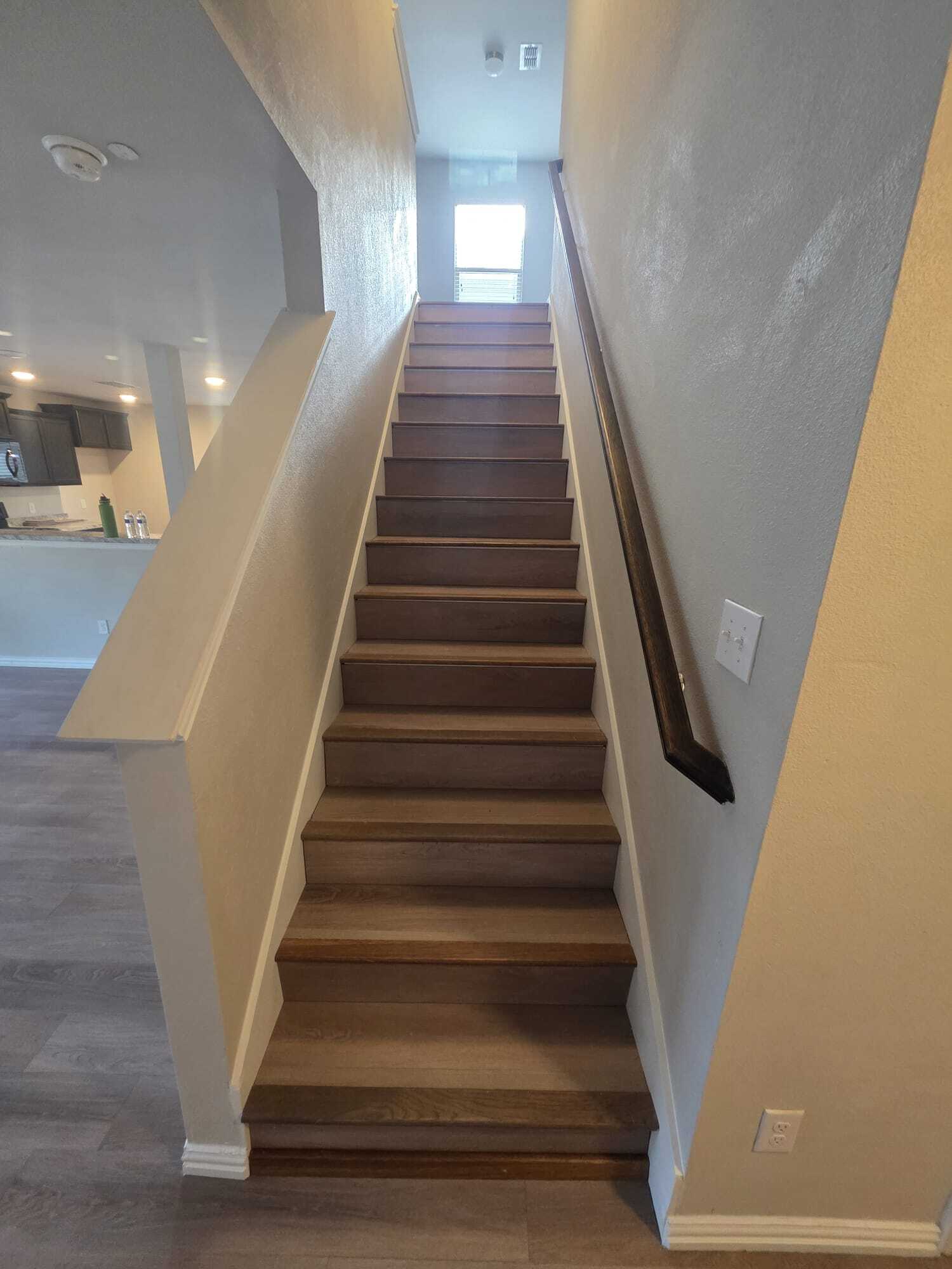 Building Photo - 1336 Glen Garden Dr