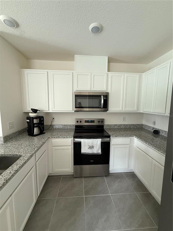 Building Photo - 7117 Cattle Egret Dr