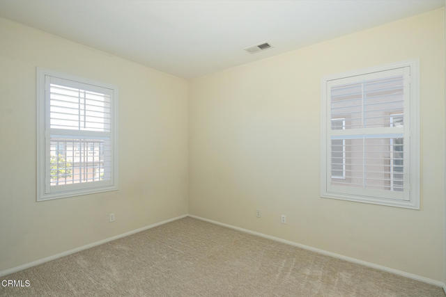 Building Photo - 326 Lakeview Ct