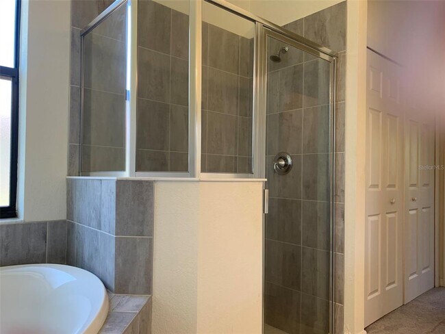 Building Photo - 12259 Amica Loop