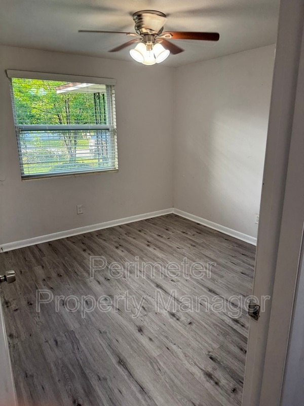 Building Photo - 8215 Cir St S