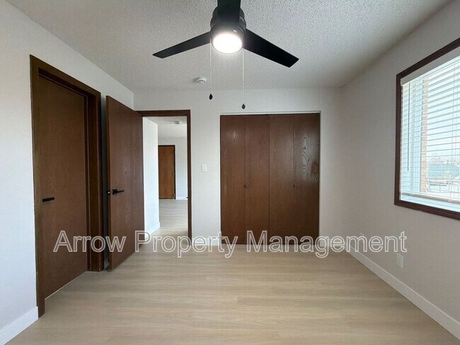 Building Photo - 539 N 24th St