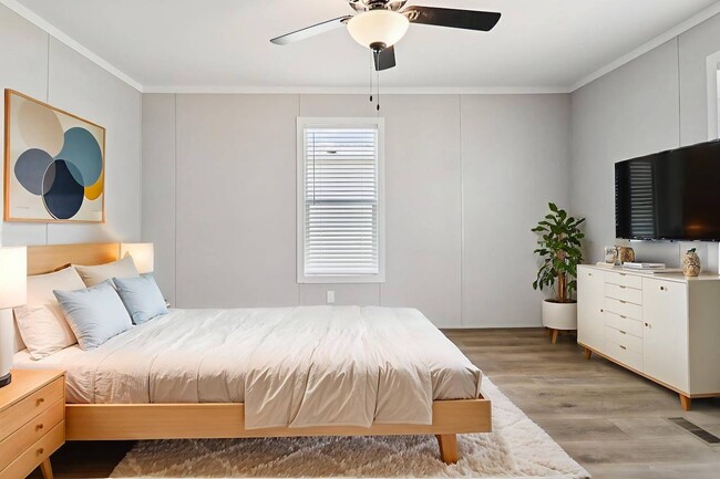 Building Photo - 1031 Spring Azure Dr