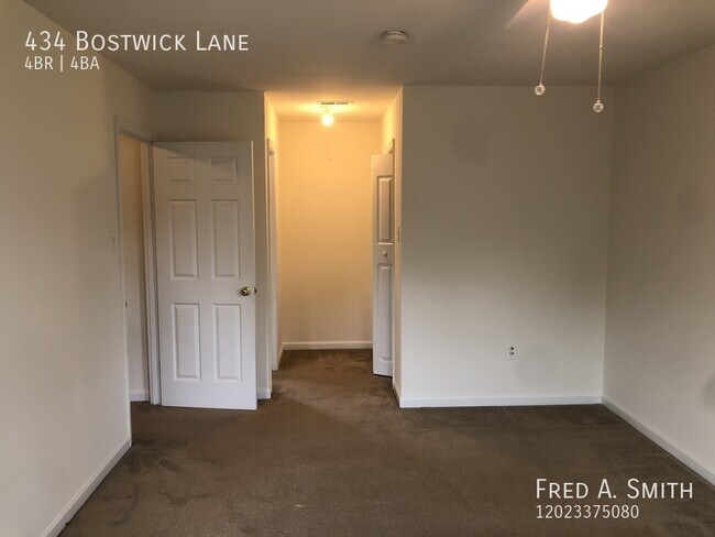 Building Photo - 434 Bostwick Ln