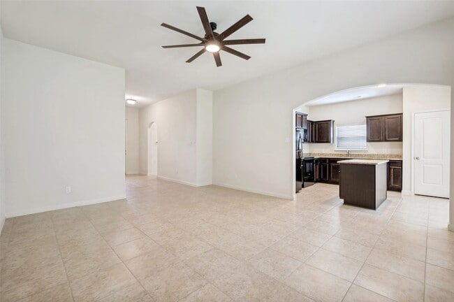 Building Photo - 4517 Shy Creek Ln