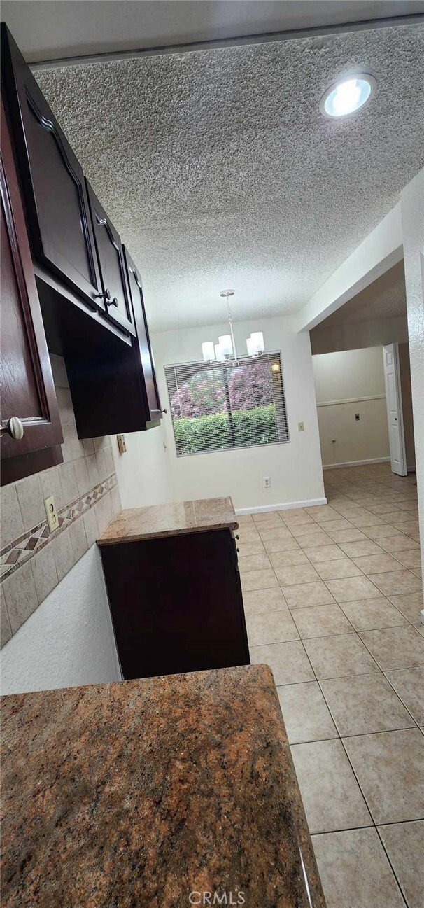 Building Photo - 22890 Hilton Head Dr