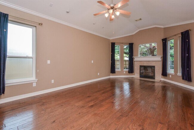 Building Photo - 5007 Barlow Bend Ln