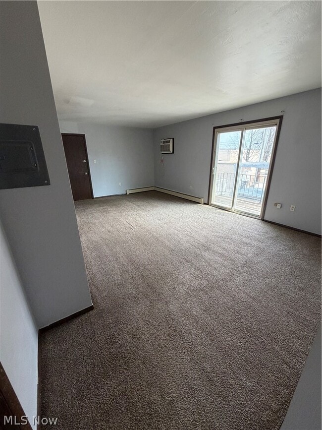 Building Photo - 249 Folsom St NW