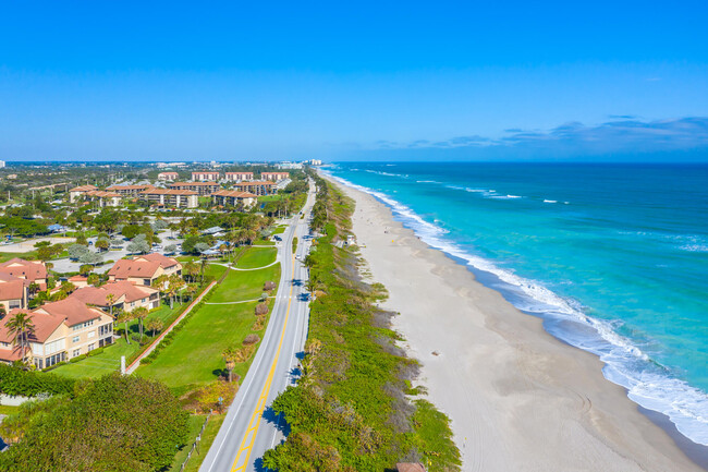 Building Photo - 774 Seaview Dr