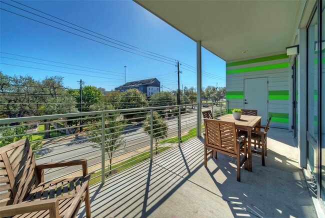 Building Photo - 4004 Banister Ln