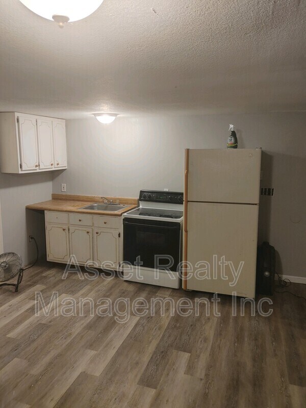 Building Photo - 221 Pattie Gap Rd