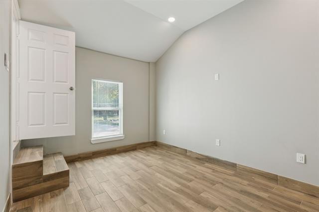 Building Photo - 3223 Cherrywood Ave