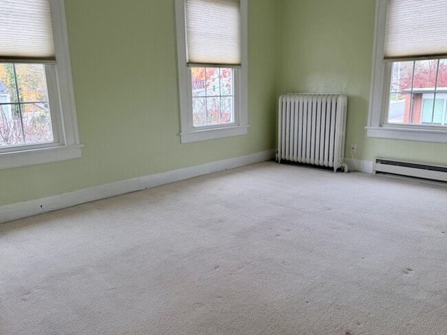 Building Photo - 29 Freestone Ave