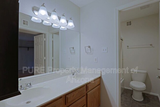 Building Photo - 9355 N 91st St