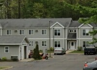 Building Photo - 608 N 4th St