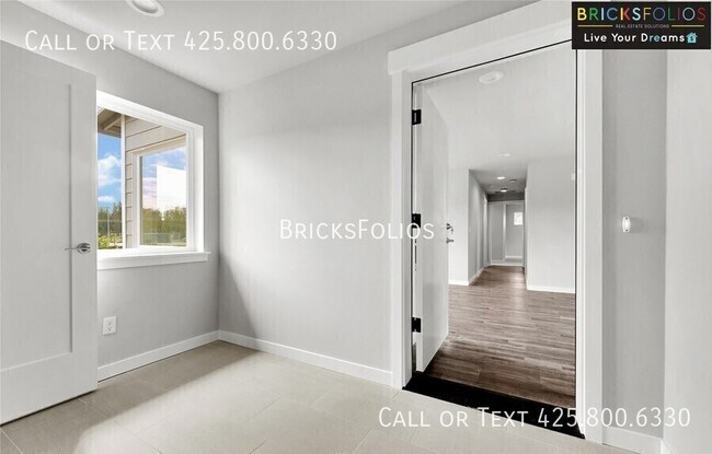 Building Photo - 16118 179th Ave SE
