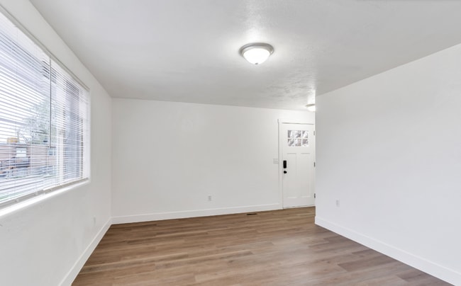 Building Photo - 1794 Shannon Cir