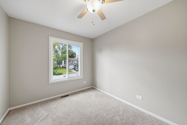 Building Photo - 1140 Brunswick Ln