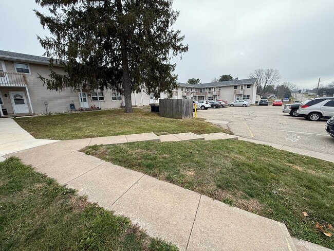 Building Photo - 1115 Lancaster St