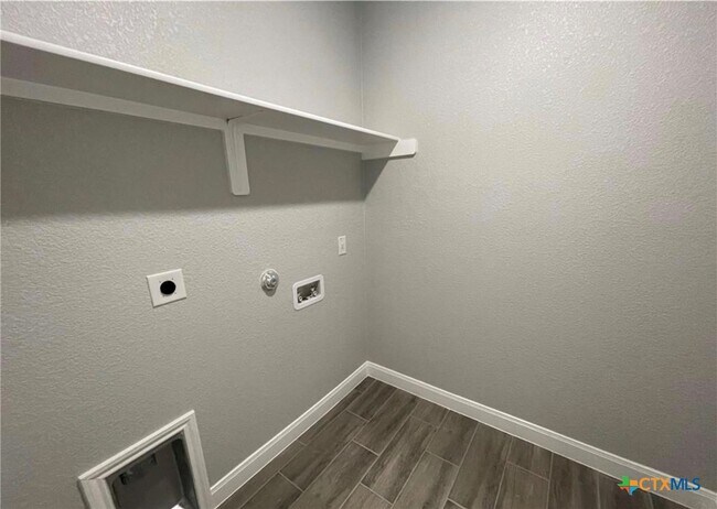 Building Photo - 3620 Oglala Trl