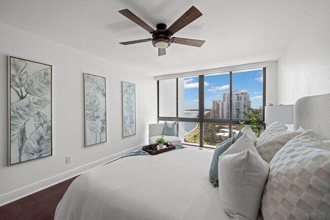 Building Photo - 3301 Bayshore Blvd