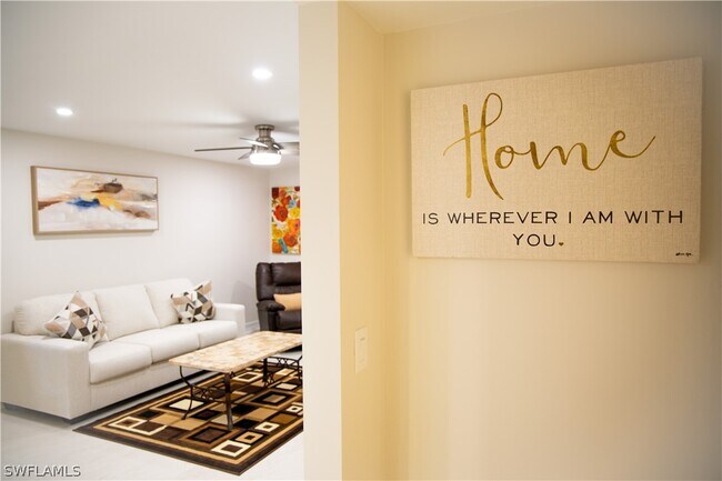 Building Photo - 28280 Pine Haven Way