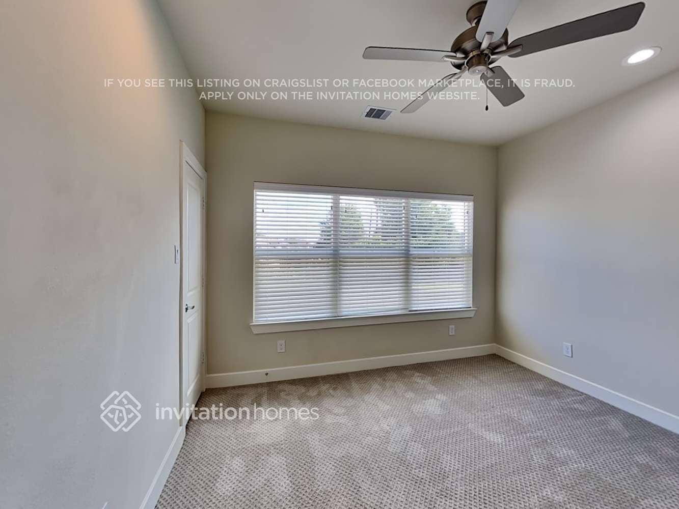 Building Photo - 10522 Executive Lake Dr