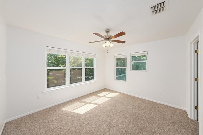 Building Photo - 4505 Red River St