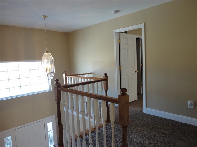 Building Photo - 1455 Woodside Dr