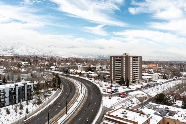 Aerial Photo - Aztec Condominium