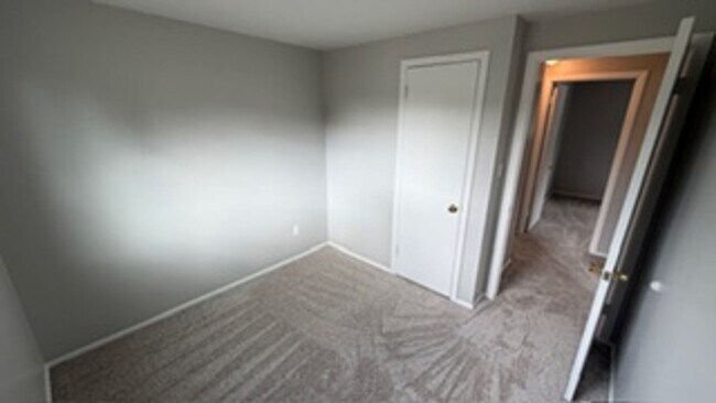 Building Photo - 4954 Talford Ct