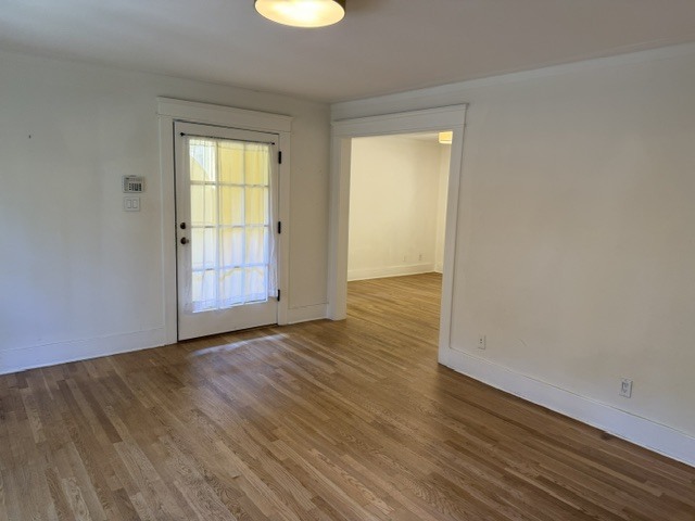 Building Photo - 2046 1/2 N Highland Ave