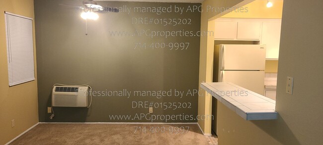 Building Photo - 1311 Caminito Gabaldon