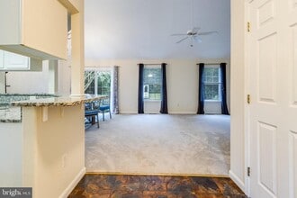 Building Photo - 37487 Burton Ct